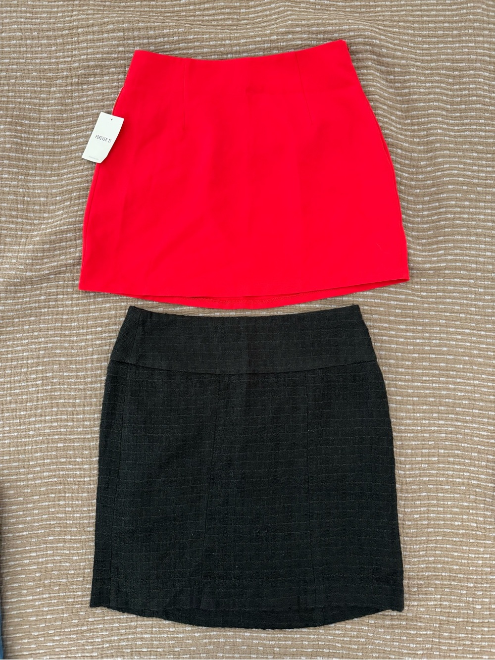 Banana Republic Red and Black Mini Skirts Set